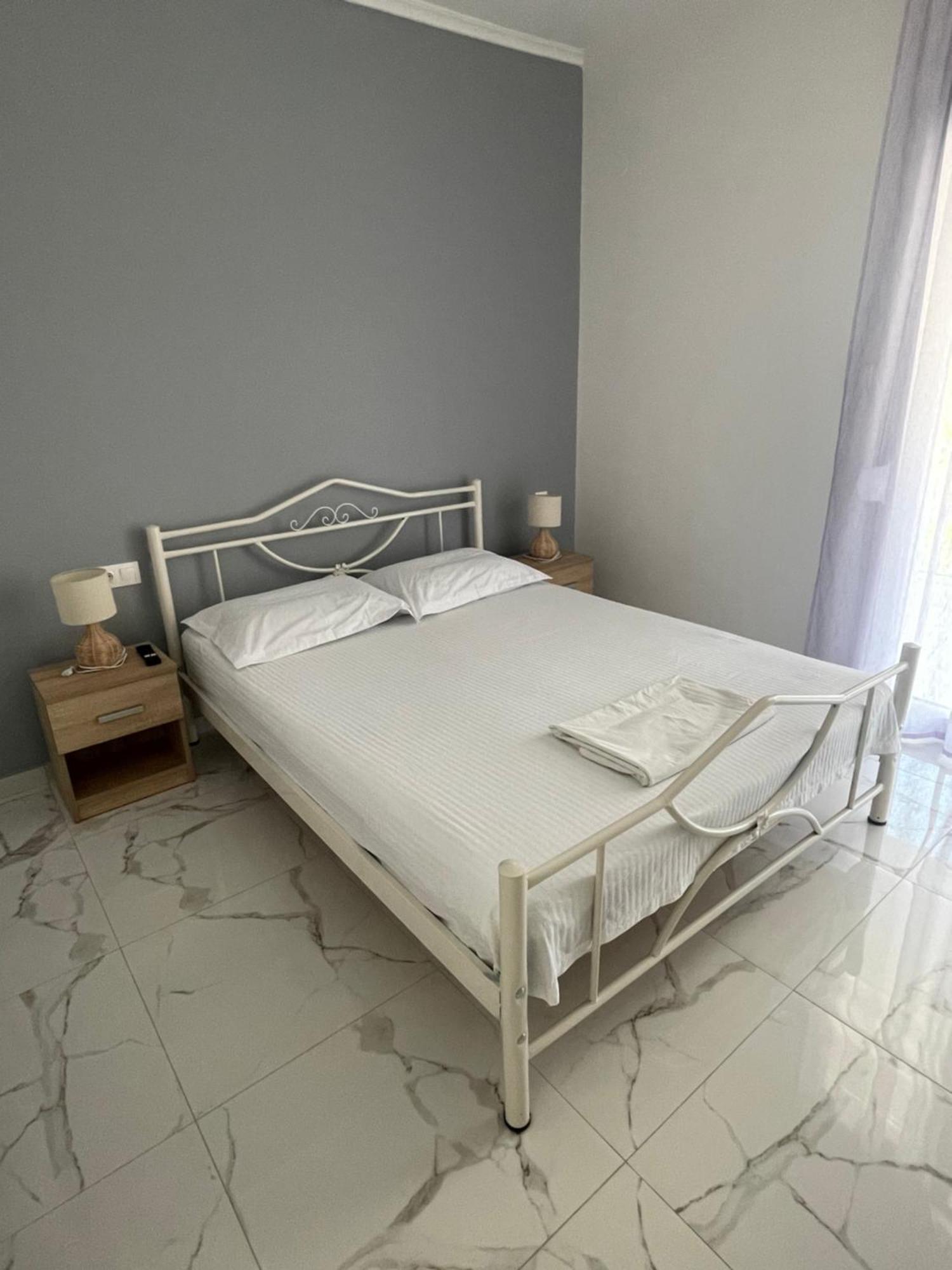 Antonis Apartment Paralia Dionisiou Chambre photo